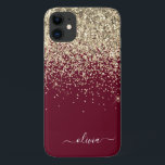 Capa Para iPhone 11 Glam Monograma da Rapariga Glitter Dourada da Borg<br><div class="desc">Faísca Faux Dourada e Burgundy e Lingindo o nome do monograma de metal escovado com brilho e o telefone inicial. Isto faz o doce e perfeito aniversário de 16 anos, casamento, chá de panela, aniversário, chá de fraldas ou festa de solteira presente para alguém que ama luxo de luxo e...</div>
