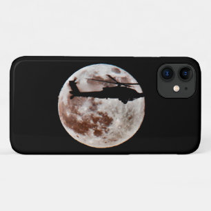 Capa Para iPhone 11 Helicóptero Militar Com Lua Cheia Noturna
