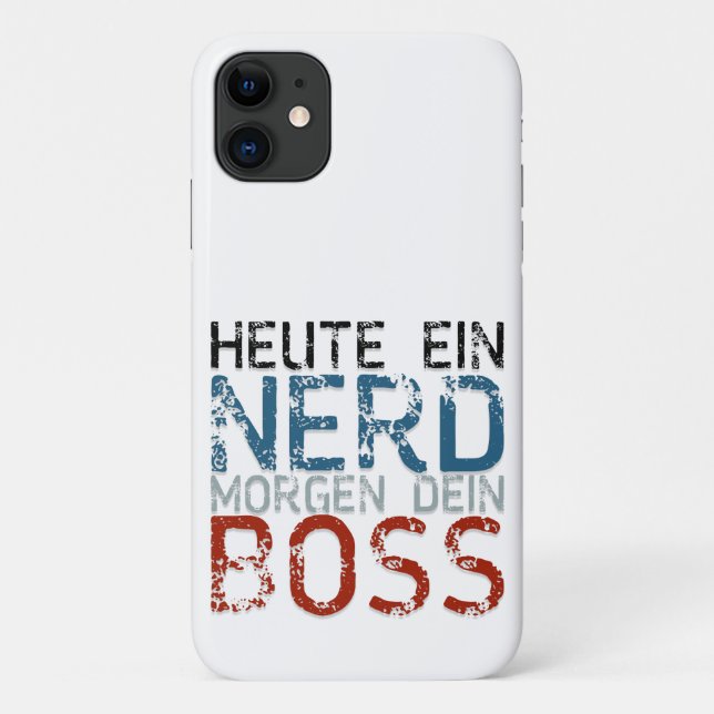 Capa Para iPhone 11 Hoje um nerd, amanhã seu chefe (Verso)