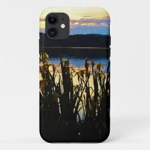 Capa Para iPhone 11 Íris Amarelo no lago da margem