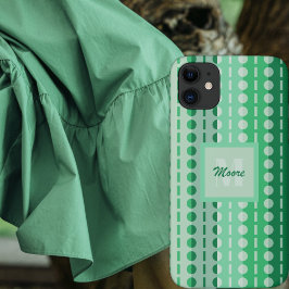 Capa Para iPhone 11 Listras Pleadas - Mão Verde Claro a Escuro