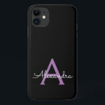 Capa Para iPhone 11 Nome Moderno do Monograma de Script Negra Roxo<br><div class="desc">Monograma Roxo e Preto Adiciona Capa de telefone de Nome Próprio. Isto faz o doce e perfeito aniversário de 16 anos,  casamento,  chá de panela,  aniversário,  chá de fraldas ou festa de solteira presente para alguém que ama luxo de luxo e estilos quíticos.</div>