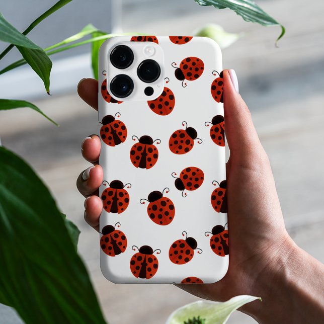 Capa Para iPhone 11 Padrão de Bolinhas de Red Ladybug Branco (Criador carregado)