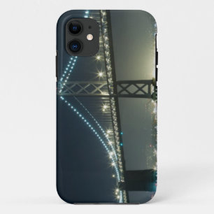Capa Para iPhone 11 Pilhas ao longo do Embarcadero, San Francisco