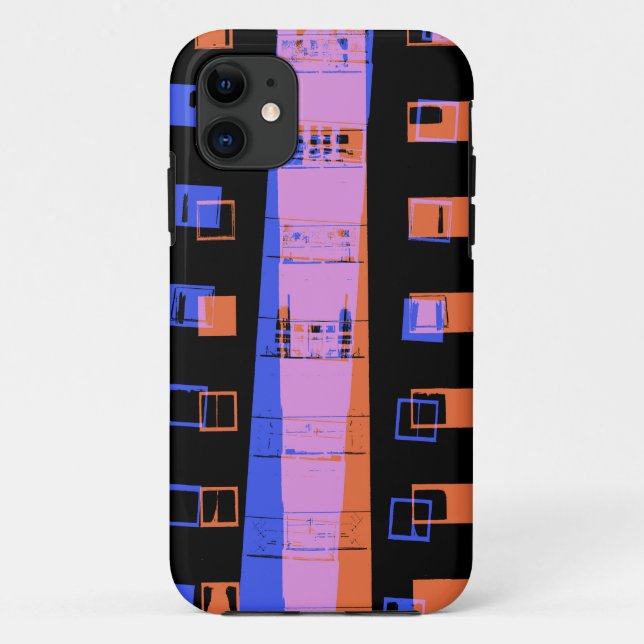 Capa Para iPhone 11 Prédio de apartamentos na cidade à noite (Verso)