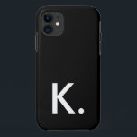 Capa Para iPhone 11 Preto preto simples e minimalista<br><div class="desc">Simples minimalista personalizado inicial preto iPhone 11 Case</div>