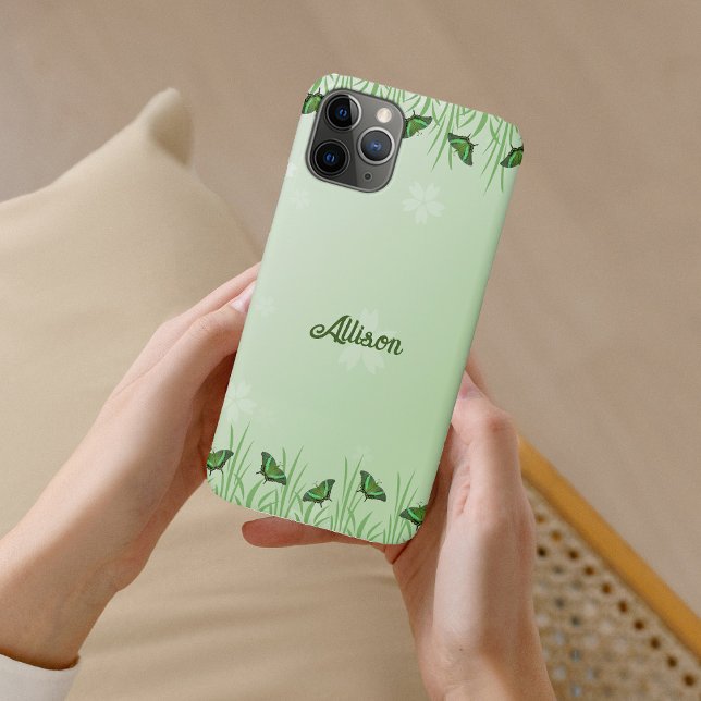 Capa Para iPhone 11 Pro Borboleta verde em verde claro - romântica (Criador carregado)