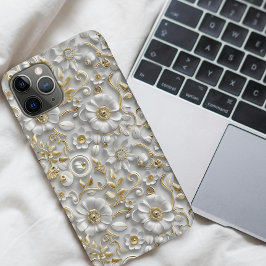 Capa Para iPhone 11 Pro Branco Elegante e Floral 3D Dourado