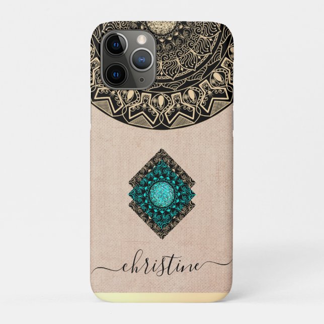 Capa Para iPhone 11 Pro Burlap bege preto dourado mandala nome em script r (Verso)