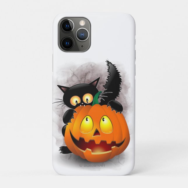 Capa Para iPhone 11 Pro Cat Fun Halloween Character biting a Pumpkin  (Verso)