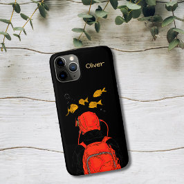 Capa Para iPhone 11 Pro Diver and Golden Fish