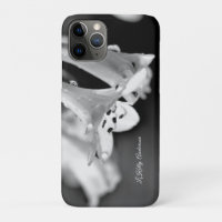 Flor Preta e Branca Minimalista Moderna com ursign