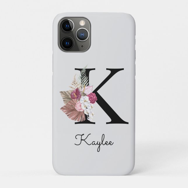 Capa Para iPhone 11 Pro Inicial K Floral Rosa Monogramada (Verso)