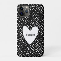 Mão pintada e coração personalizado