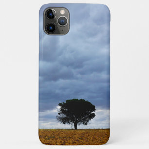 Capa Para iPhone 11 Pro Max Árvore em um campo vazio