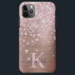Capa Para iPhone 11 Pro Max Glam Bling Rosa Dourado Diamond Confetti Monograma<br><div class="desc">Elegante, Glam, rosa de diamante de ouro, capas de iphone de confete de Girly Shiny. Apresenta um fundo de metal esfregado em rosa dourado falso, pontilhado com ouro rosa rosa e confete de diamantes brancos. Personalize com seu nome e monograma inicial. Por favor, note: esta design é um efeito fotográfico...</div>