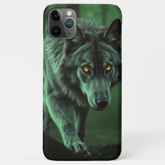 Capa Para iPhone 11 Pro Max Lobo Noturno: O Alfa da Floresta