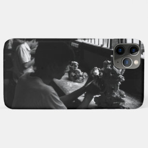 Capa Para iPhone 11 Pro Max Oficina de escultura em pedra vintage Guilin China