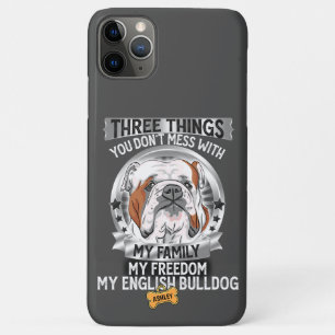Capa Para iPhone 11 Pro Max Três Coisas Minha Família Minha Liberdade Cachorro