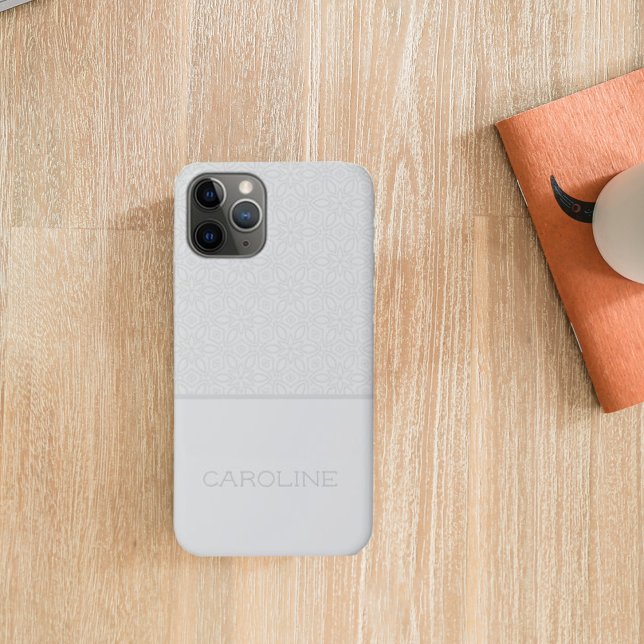 Capa Para iPhone 11 Pro Padrão Elegante de Mandala em Nome Branco (Elegant Silver Mandala Pattern on White Name Case-Mate iPhone Case)