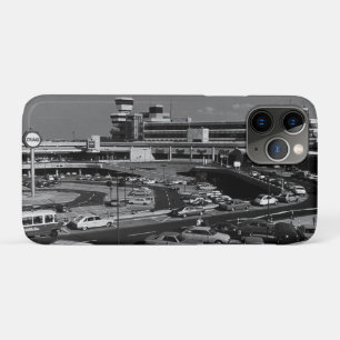 Capa Para iPhone 11 Pro Vintage Alemanha Berlim Aeroporto de Tegel