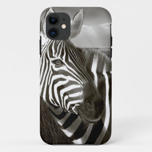 Capa Para iPhone 11 Quênia. Preto e branco de zebra e planície.