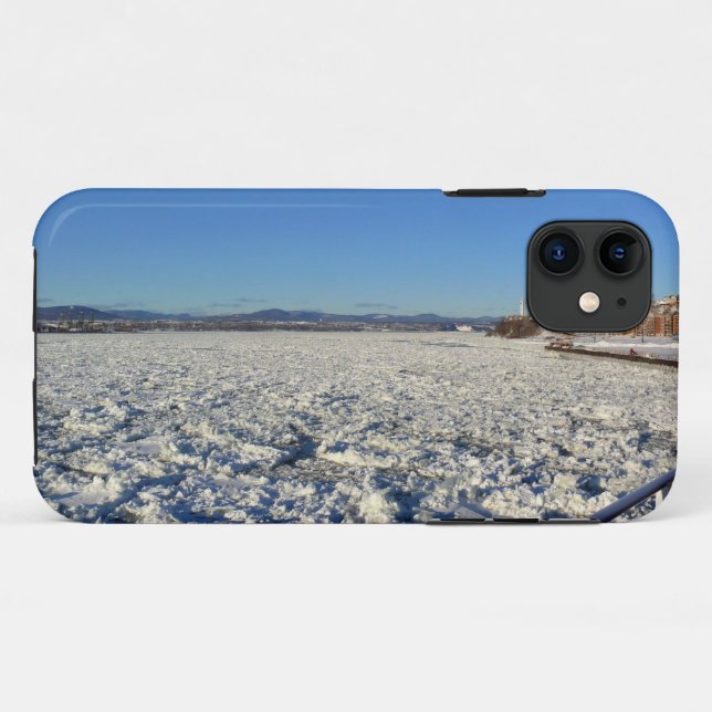 Capa Para iPhone 11 Santo Lawrence River em inverno, Quebec, Canadá (Verso (horizontal))