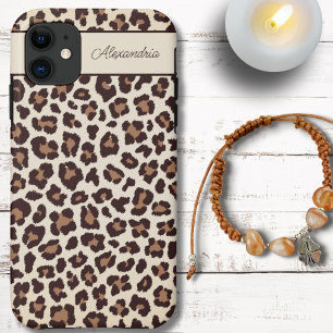 Capa Para iPhone 11 Sassy Cheetah Impressão Monograma