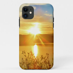 Capa Para iPhone 11 Sunset no lago de montanha