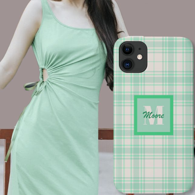 Capa Para iPhone 11 Tartan - cimento de branco com várias Matizes Verd (Tartan - cement off white with various Green Hues Case-Mate iPhone Case by Leapfroglisics Shop)