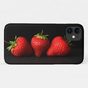 Capa Para iPhone 11 Três Morangos A Preto