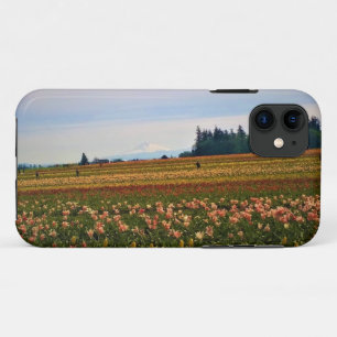 Capa Para iPhone 11 Tulip Field com Mt. Hood, Oregon