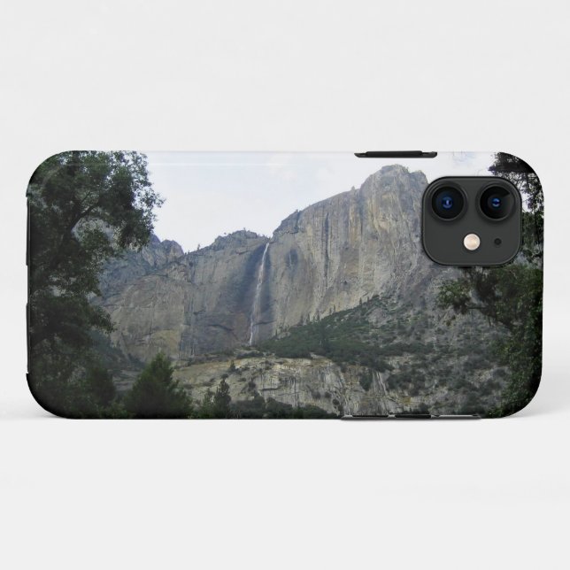 Capa Para iPhone 11 Upper Yosemite Falls, Parque Nacional de Yosemite, (Verso (horizontal))