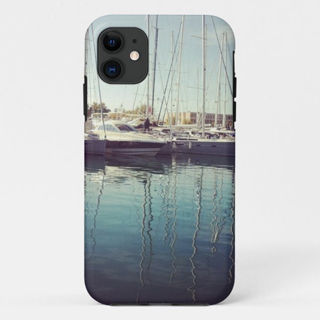 Capa Para iPhone 11 Veleiros na água (Verso)