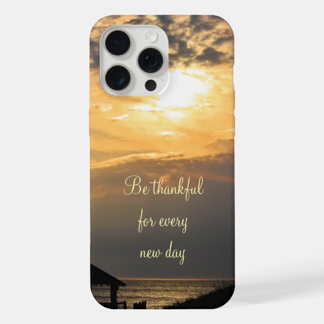 Capa para iPhone 15 Pro Max Amanhecer OBX Seja Gra (Verso)