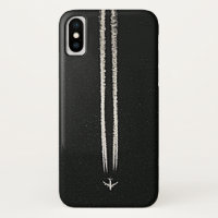 Acima no Contrail do céu/avião da alta altitude