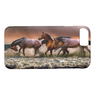Capa iPhone 8/7 Cavalos correndo no Surf oceânico ao pôr do sol