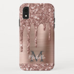 Capa Para iPhone Da Case-Mate Colírio Dourado de Rosa monograma em metal cor-de-<br><div class="desc">O rosa dourado moderno, cinzento, goteja o nome e a capas de iphone monificada. Este design apresenta pinceladas cor-de-rosa-pincelada cor-de-rosa pincelada sobre fundo de metal escovado cor-de-rosa com modelo de texto personalizado monograma inicial e nome próprio. Presente feminino perfeito. Por favor, note que esta design é um efeito fotográfico impresso....</div>