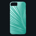 Capa iPhone 8/7 Folha de palma - Turquesa e aqua<br><div class="desc">Silhueta de folhas de palmeira turquesa/pavão contra fundo aquamarino leve</div>