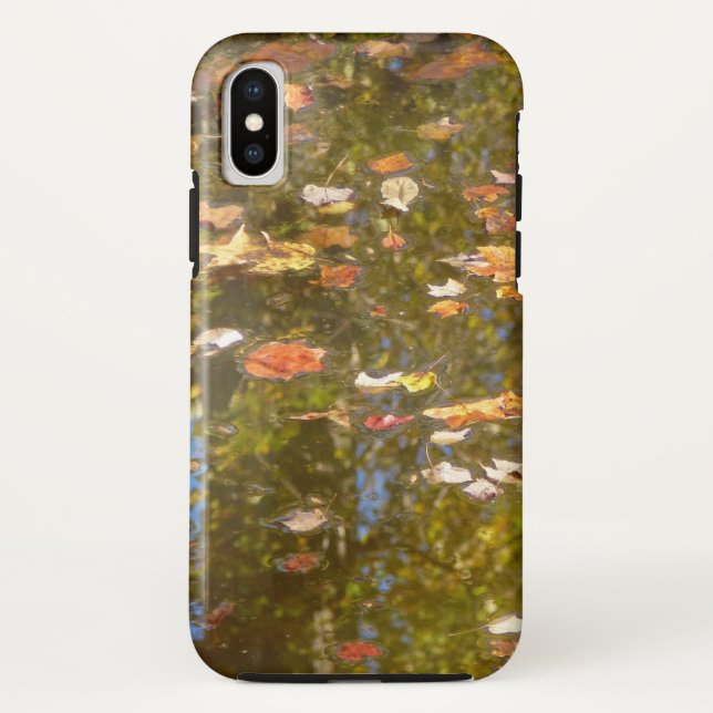 Capa Para iPhone, Case-Mate Folhas de outono e Reflexão de Fluxo em Greenbelt (Verso)
