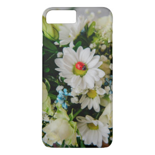 Capa Para iPhone Da Case-Mate Ladybug numa flor branca
