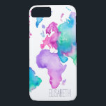 Capa iPhone 8/7 Monograma de cor-de-água brilhante do globo do map<br><div class="desc">Um monograma moderno,  uma mão brilhante e colorida pintou um mapa do mundo em forma de globo,  com uma aquarela gradiente e ombre em tons rosas,  roxos,  azuis,  turquesas e verdes. Um presente perfeito para o viajante e entusiasta da geografia. Uma representação abstrato do mundo em tinta aquosa.</div>