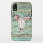Capa Para iPhone Da Case-Mate Monograma Russo de Vaca de Turquesa Ocidental<br><div class="desc">Boho Chic Cow Skull Flowers em Design de madeira e seu monograma. A capa de telefone rústica perfeita. Adicione seu texto personalizado a este design usando as caixas "Editar este modelo design" no lado direito do item, ou clique no botão azul "Personalizar" para organizar o texto, alterar as fontes e...</div>