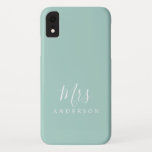 Capa Para iPhone Da Case-Mate O Futuro, Sra. Sky Blue Chic Script Bride Gift<br><div class="desc">A futura Sra. capa de telefone com guião branca em um fundo azul-céu. Celebre seu casamento em estilo com um toque de legal elegância azul. Basta adicionar seu nome a esta design na moda feminina. Desenvolvido exclusivamente para você pelo Happy Dolphin Studio. Se precisar de ajuda ou produtos correspondentes, entre...</div>