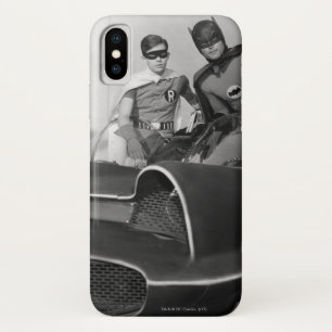 Capa Para iPhone X Robin e Batman em Batmobile