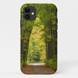 Capa Para iPhone Da Case-Mate Luz no Fim de um Túnel de Árvores