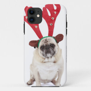 Capa Para iPhone Da Case-Mate Pug de vista embaraçado que veste os Antlers da