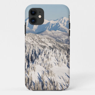 Capa Para iPhone Da Case-Mate Uma vista cénico de montanhas nevado e de árvore
