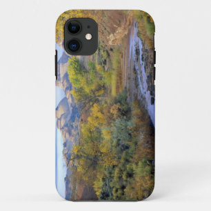 Capa Para iPhone Da Case-Mate UTAH. EUA. Pleasant Creek no outono ao nascer do s