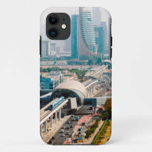 Capa Para iPhone Da Case-Mate Vista da linha de metrô e dos arranha-céus da ci
